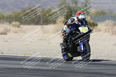 media/Dec-07-2025-CVMA (Sun) [[3e7d2de5dc]]/Race 10-Formula 40 Open/